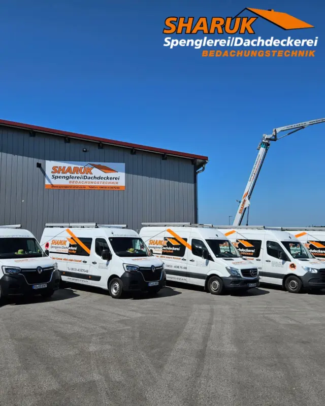 Blauer Himmel, technisch einwandfreie Ausrüstung, saubere Arbeit 👌
 
Um unserem hohen Standard auch in Zukunft gerecht zu werden, verstärken wir unser Team.
Du hast Lust uns zu unterstützen? Dann schick uns gleich deine Bewerbung  📨
Den Kontakt findest du in der Bio  👉
 
#spenglerei #dachdeckerei #stellengesuch #rosenheim #wirsuchendich